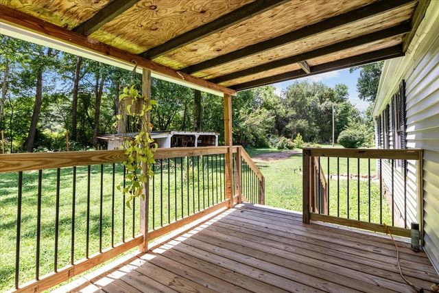1227 Brushy Rd, Centerville, TN 37033