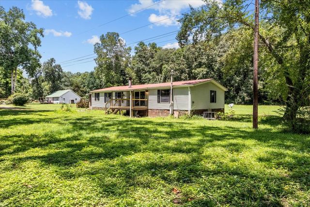1227 Brushy Rd, Centerville, TN 37033