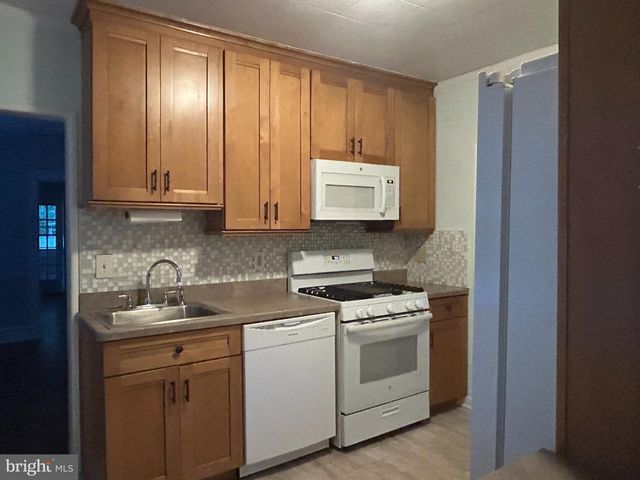 316 BOWERS AVE, Runnemede, NJ 08078