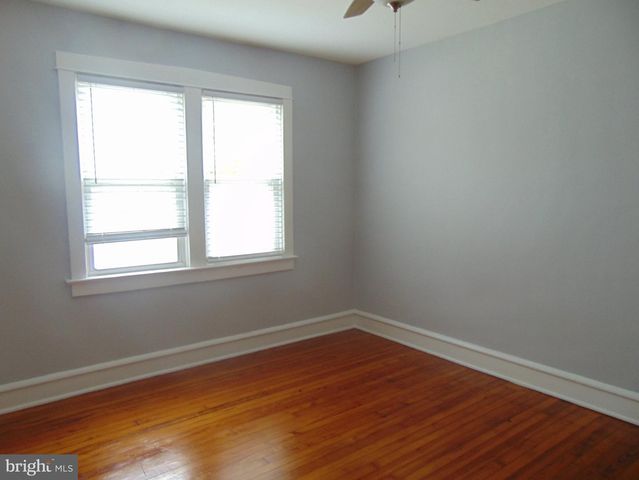 316 BOWERS AVE, Runnemede, NJ 08078