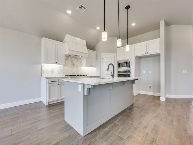 14105 Giverny Avenue, Yukon, OK 73099