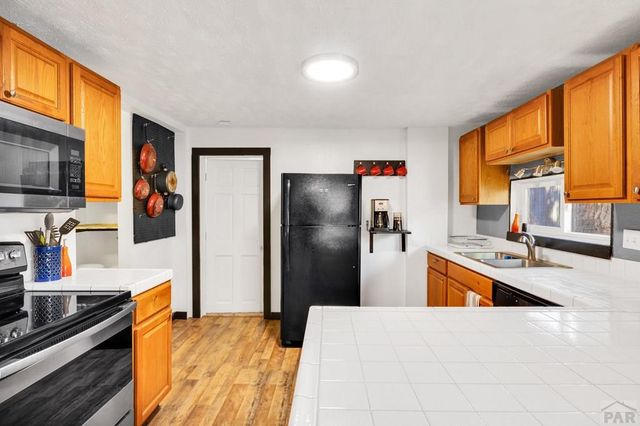 1023 S 3rd St, Canon City, CO 81212