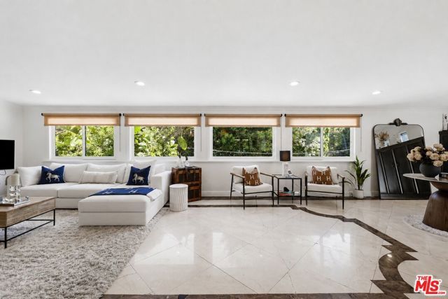 2300 Benedict Canyon Drive, Beverly Hills, CA 90210