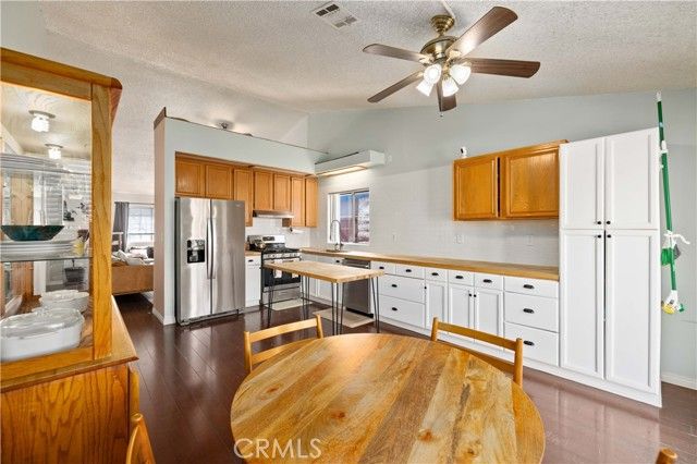 3125 Edwards, Rosamond, CA 93560