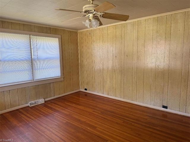 265 Broad Street, Lexington, NC 27295