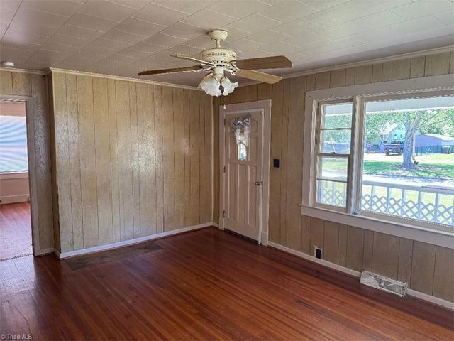 265 Broad Street, Lexington, NC 27295