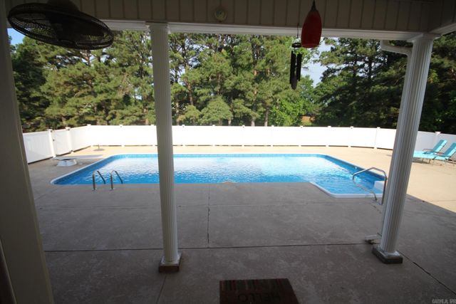 303 Doe Run St., Nashville, AR 71852