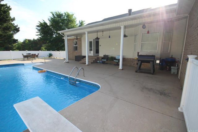 303 Doe Run St., Nashville, AR 71852