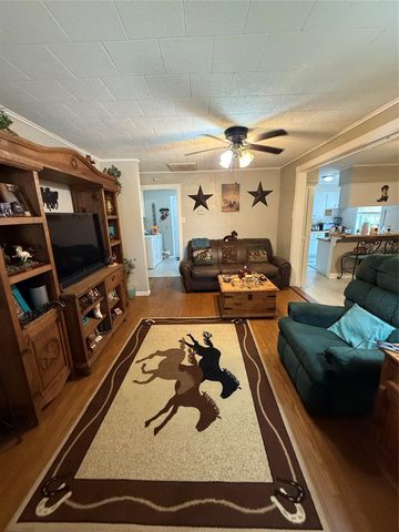 602 Parkway Street, Baytown, TX 77520