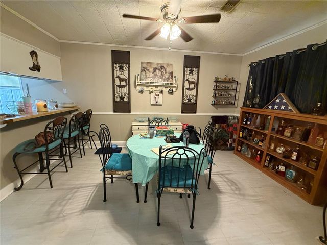 602 Parkway Street, Baytown, TX 77520