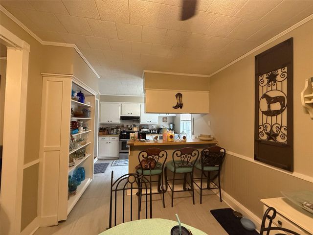 602 Parkway Street, Baytown, TX 77520