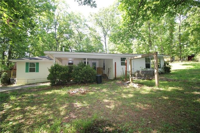 3055 Longstreet Road, Alpharetta, GA 30004
