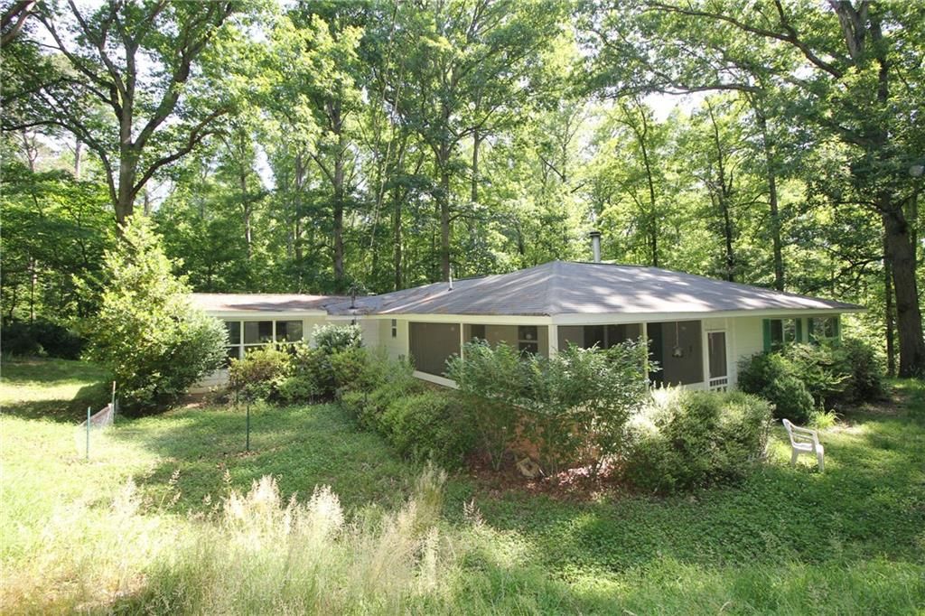 3055 Longstreet Road, Alpharetta, GA 30004