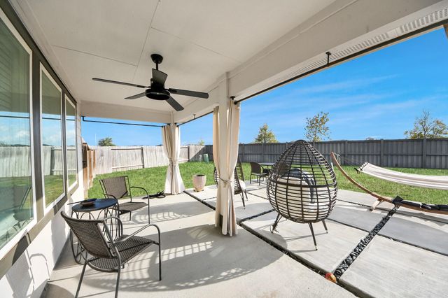 202 Serena Park Lane, Rosharon, TX 77583