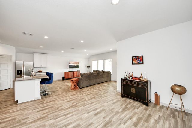 202 Serena Park Lane, Rosharon, TX 77583