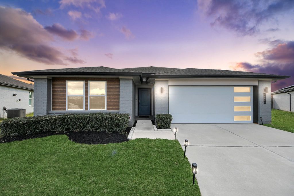 202 Serena Park Lane, Rosharon, TX 77583