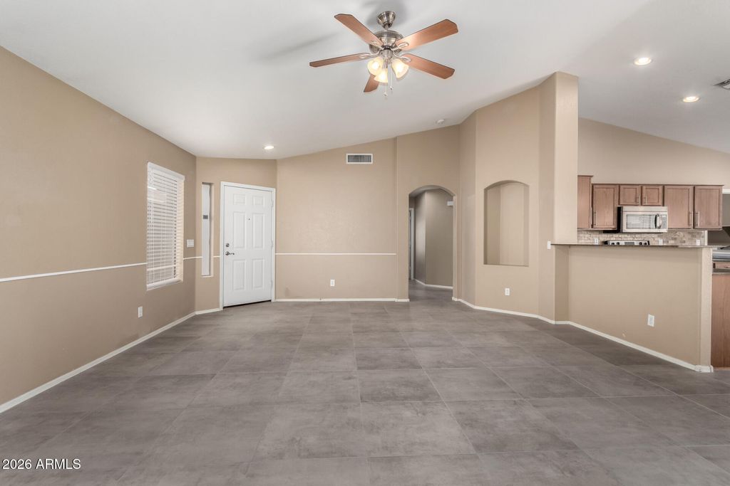 16214 W YOUNG Street, Surprise, AZ 85374 — photo 3