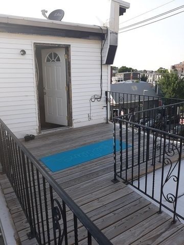 49 Cottage St 3, Boston, MA 02128