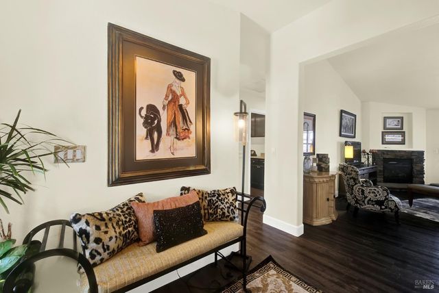 360 Grand Canyon Dr, Vacaville, CA 95687