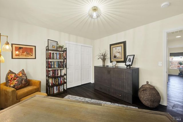 360 Grand Canyon Dr, Vacaville, CA 95687