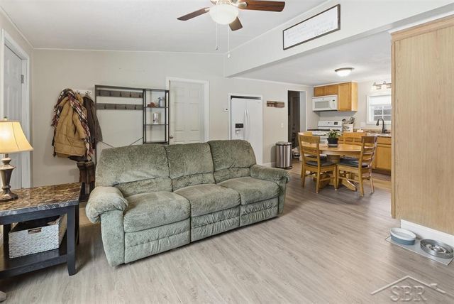 4967 N Mid Bay County Line Road, Midland, MI 48642