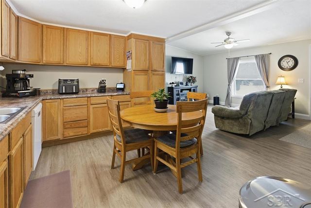 4967 N Mid Bay County Line Road, Midland, MI 48642