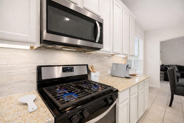 21370 Somerset Shores Crossing, Kingwood, TX 77339