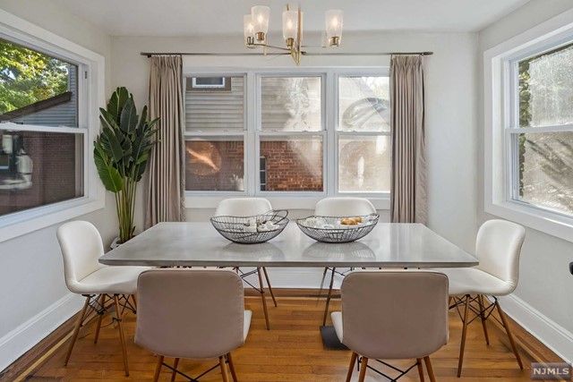 1095 Lambert Road, Teaneck, NJ 07666