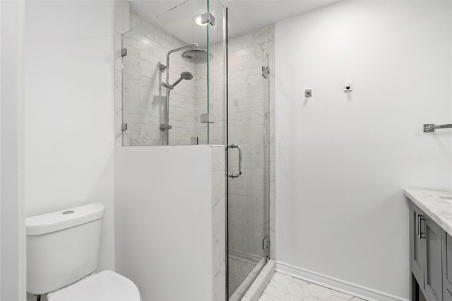 10519 Londonderry Drive, Houston, TX 77043