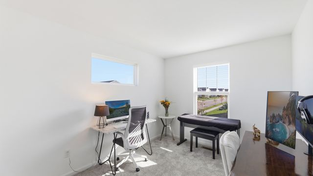 120 Kingsport Drive, South Elgin, IL 60177