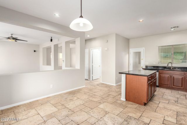 9130 W CYPRESS Street, Phoenix, AZ 85037