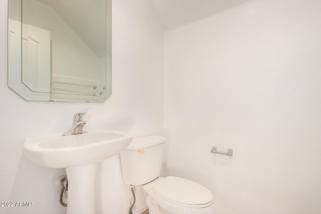 9130 W CYPRESS Street, Phoenix, AZ 85037