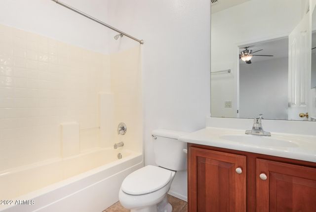 9130 W CYPRESS Street, Phoenix, AZ 85037