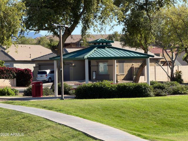 9130 W CYPRESS Street, Phoenix, AZ 85037