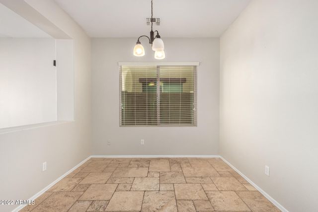 9130 W CYPRESS Street, Phoenix, AZ 85037