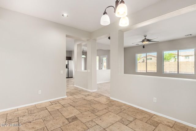 9130 W CYPRESS Street, Phoenix, AZ 85037