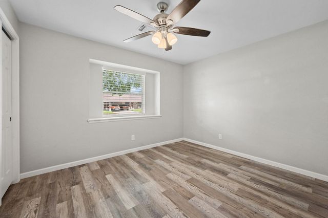 1009 Frances Street, Deer Park, TX 77536