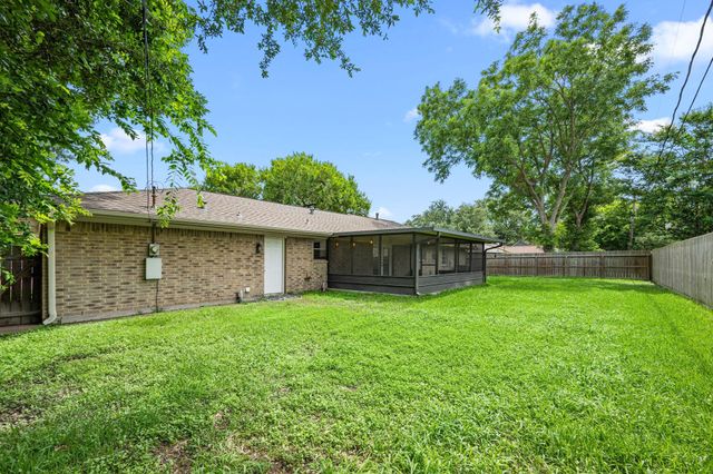 1009 Frances Street, Deer Park, TX 77536