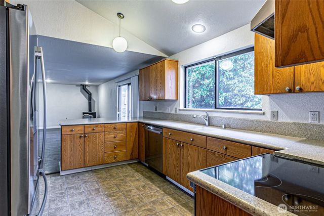 6135 36th Street SE, Auburn, WA 98092