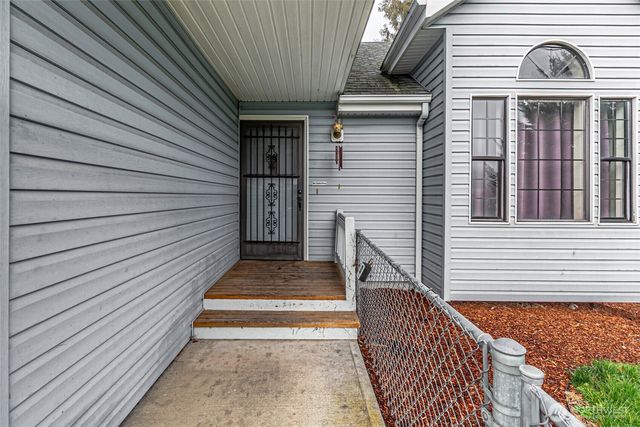 6135 36th Street SE, Auburn, WA 98092