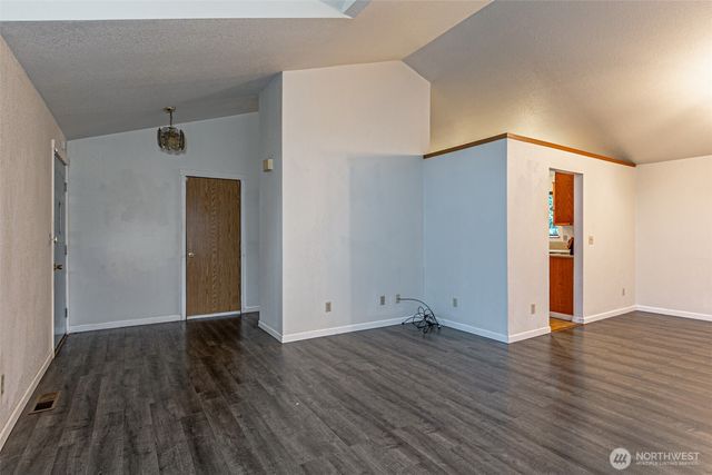 6135 36th Street SE, Auburn, WA 98092