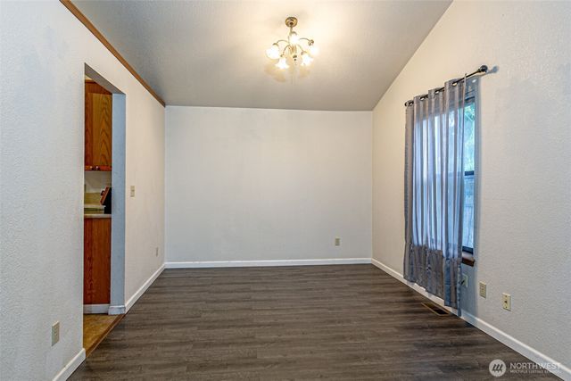 6135 36th Street SE, Auburn, WA 98092