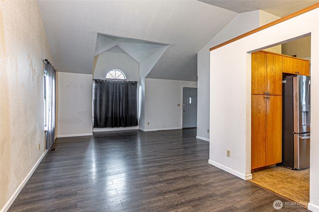 6135 36th Street SE, Auburn, WA 98092