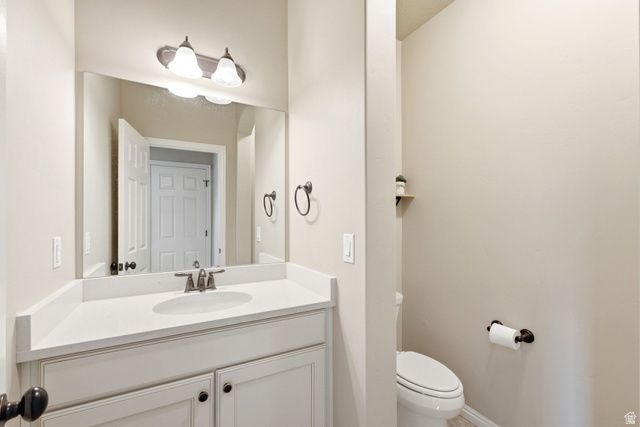 1633 N 400 W, Farmington, UT 84025