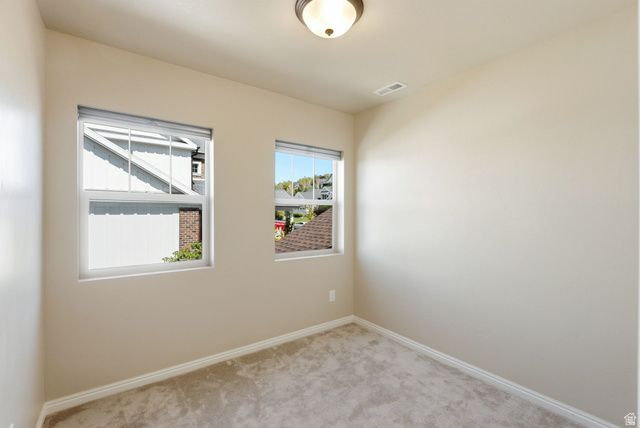 1633 N 400 W, Farmington, UT 84025