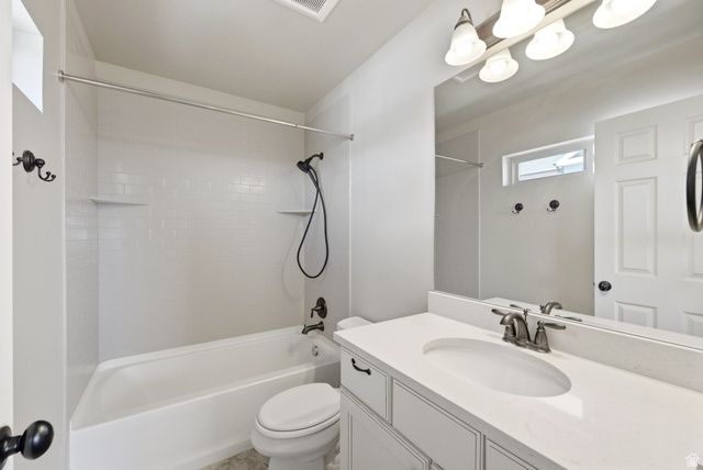 1633 N 400 W, Farmington, UT 84025