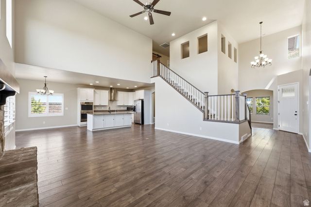 1633 N 400 W, Farmington, UT 84025