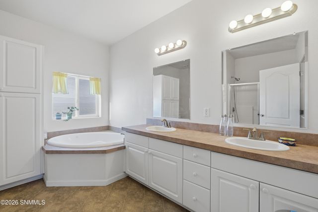 11725 SE Marigold Road, Deming, NM 88030