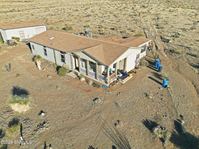 11725 SE Marigold Road, Deming, NM 88030