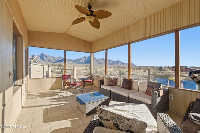 11725 SE Marigold Road, Deming, NM 88030